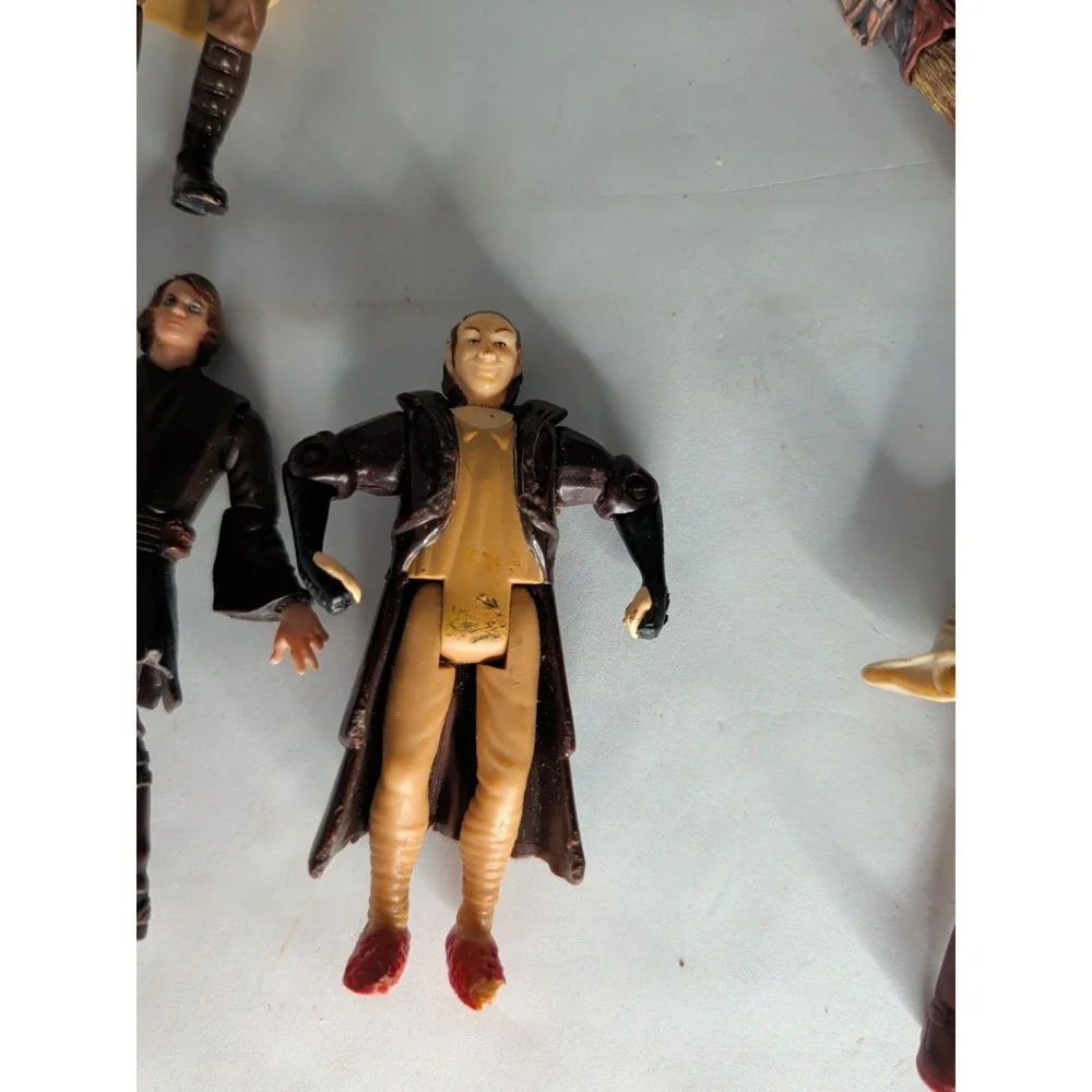 Star Wars Action Figures Lot of 7 For Parts